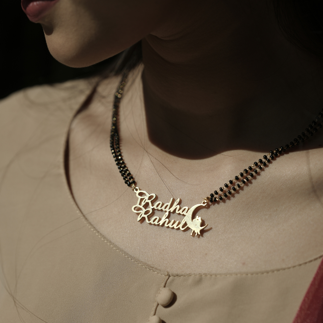 Customize Moon Name Necklace